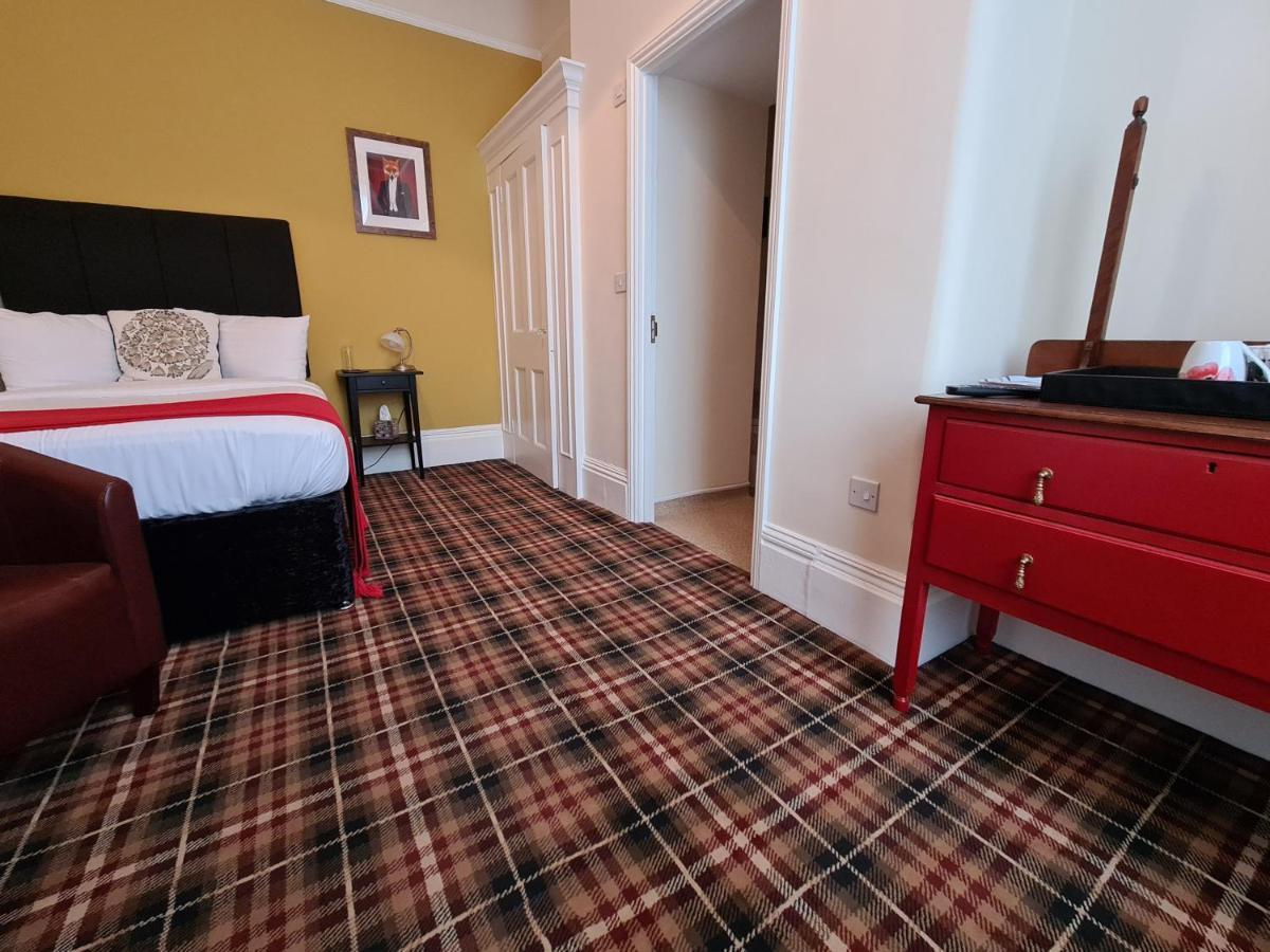10To12 Folkestone B&B 외부 사진