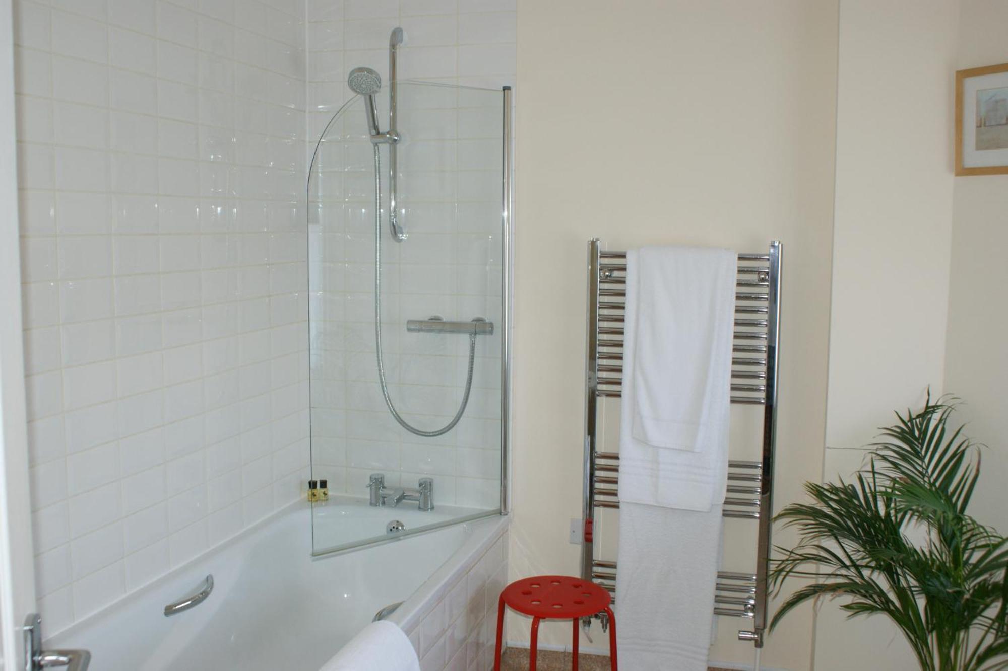 10To12 Folkestone B&B 외부 사진